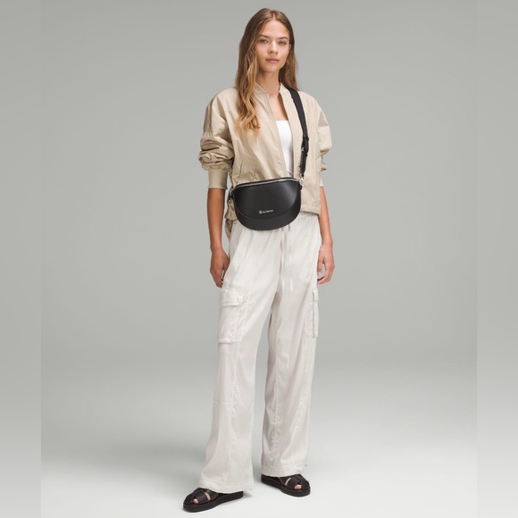 lululemon athletica Handbags - Lululemon Cactus Material Saddle Crossbody Bag 2L- Black/ Silver